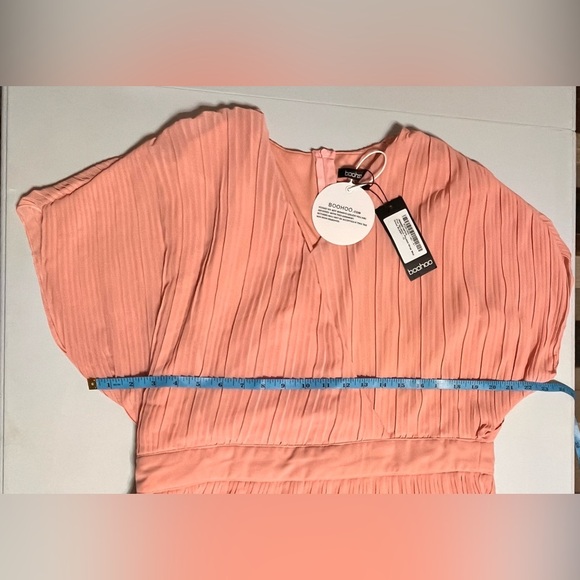 NWT Boohoo PLUS OCCASION
PLEATED Wrap MIDI DRESS Blush size 14 - Picture 7 of 12